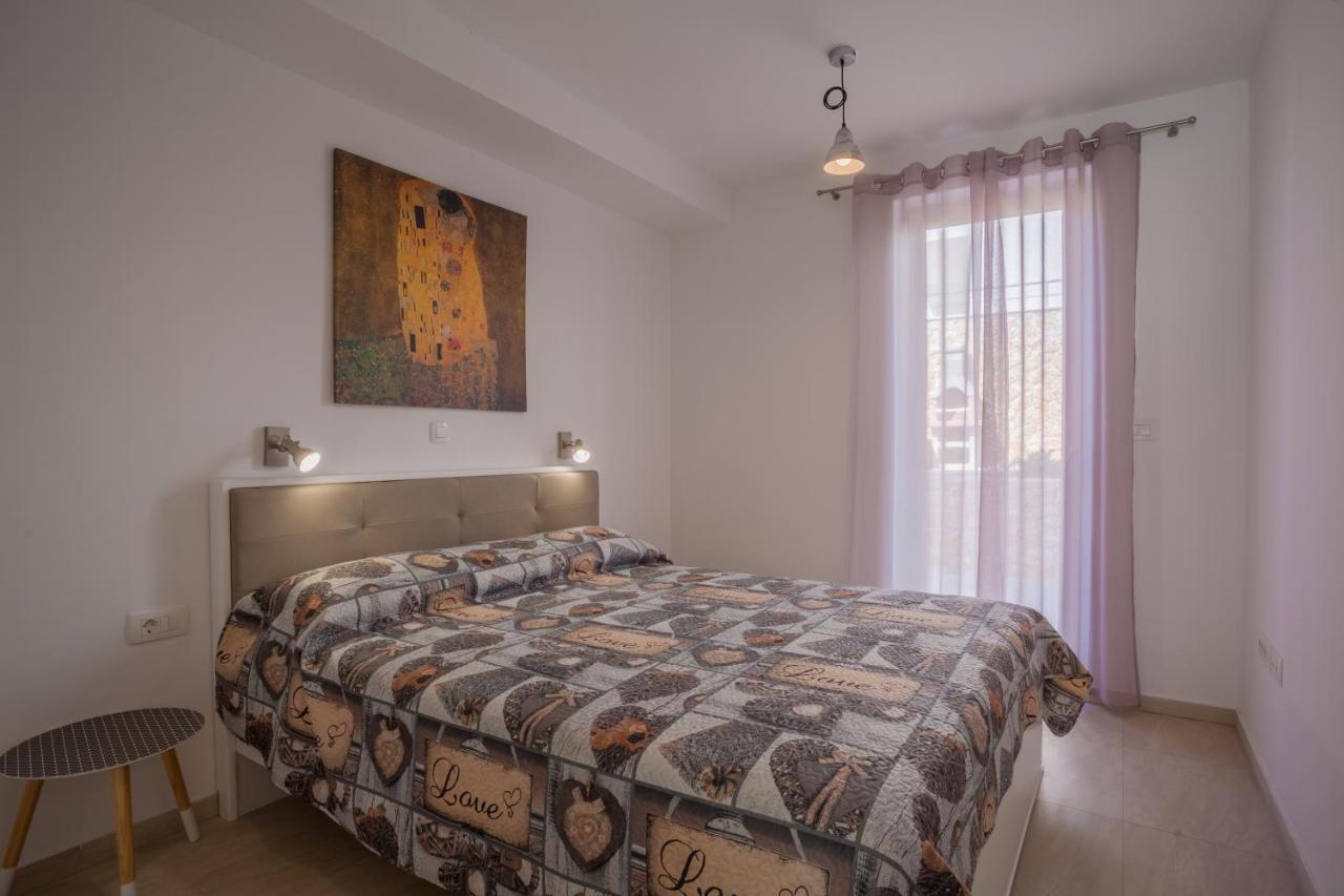 Apartman Madonnina Cres Dış mekan fotoğraf