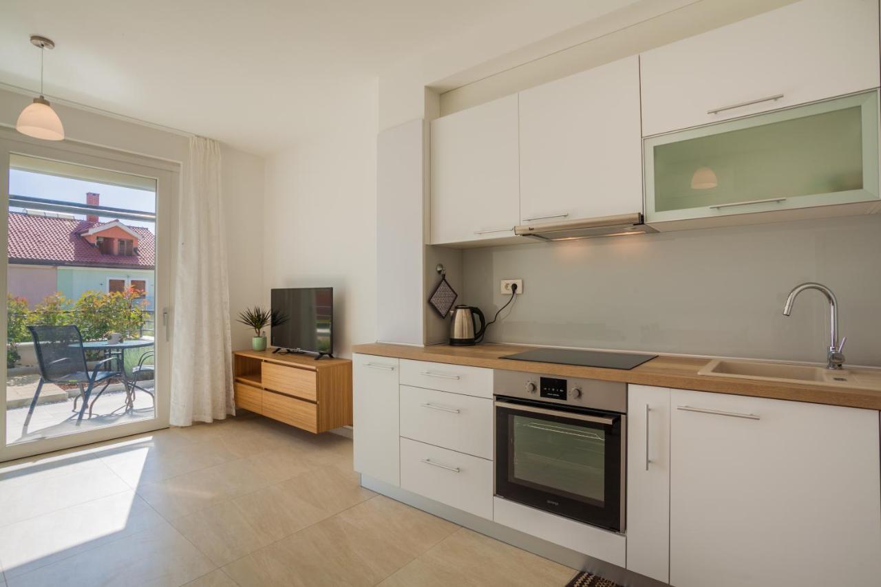 Apartman Madonnina Cres Dış mekan fotoğraf