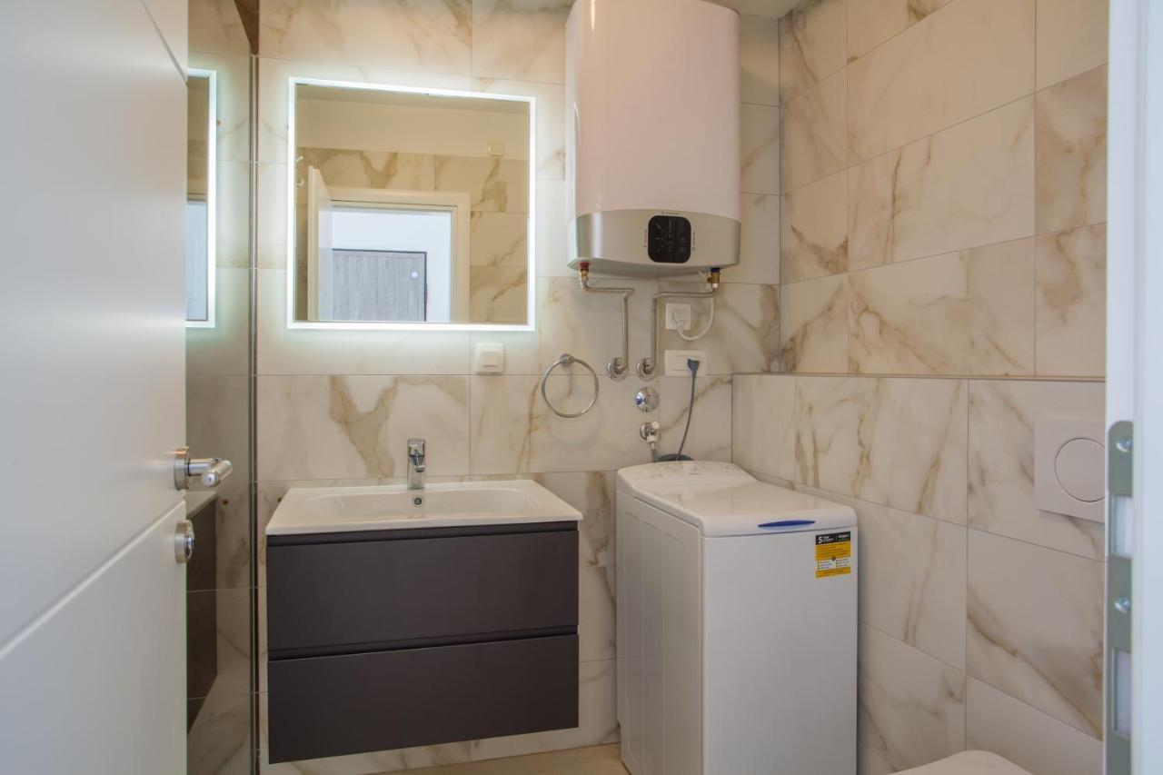 Apartman Madonnina Cres Dış mekan fotoğraf